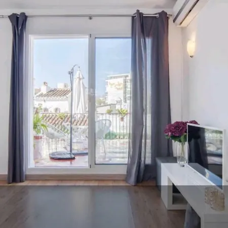 Апартаменти Precioso Y Acogedor Atico Old Town Марбелья
