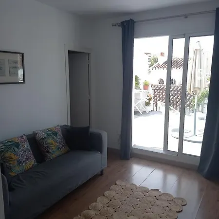 Precioso Y Acogedor Atico Old Town Apartment
