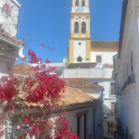 Precioso Y Acogedor Atico Old Town Apartment