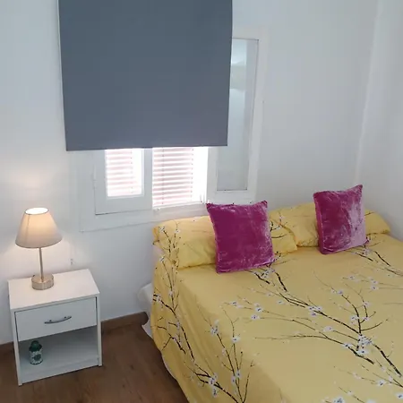 Apartmán Precioso Y Acogedor Atico Old Town *